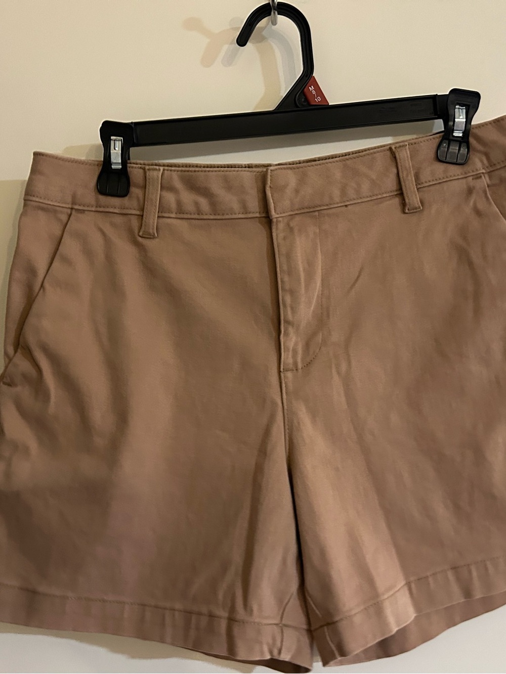 💜3 for $25💜 Banana Republic Tan Shorts